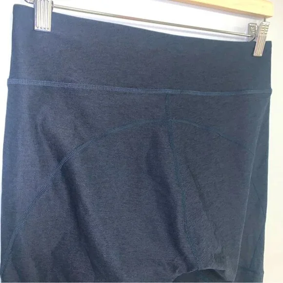 Outdoor Voices Warmup Leggings Women’s Large Navy 7/8 Textured Compression - Picture 9 of 11